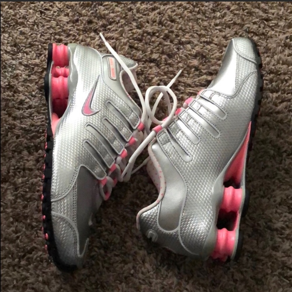 👟Women’s Nike Shox Cool Gray 👟